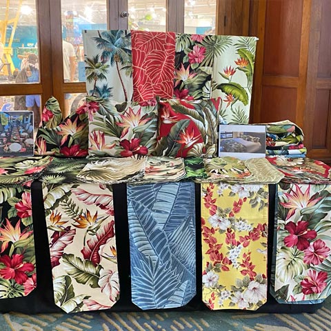 Emi at at Maui's Finest Craft Fairs