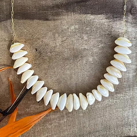 Jazmin Tinsley at Maui's Finest Craft Fairs